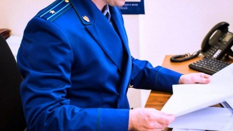 Прокурор Оричевского района в судебном порядке потребовал лишить страдающего наркоманией гражданина права доступа к управлению транспортными средствами